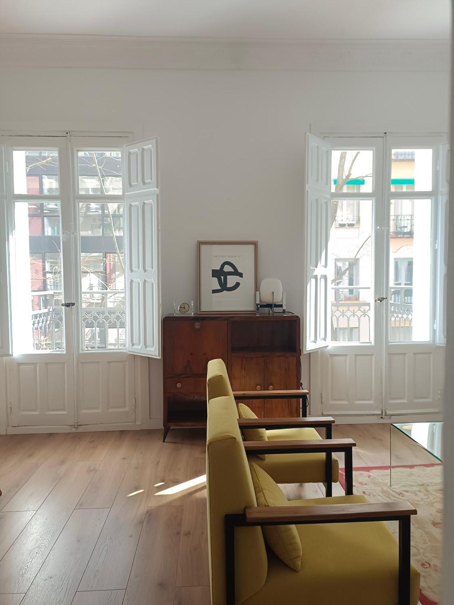 Apartamento Piso Reformado De 2 Y 2 Banos